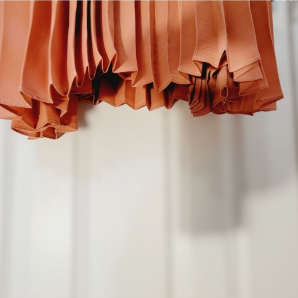 Palagram Stolen Kisses Pleated Bodice Midi Dress in Pink size LG - Picture 8 of 12